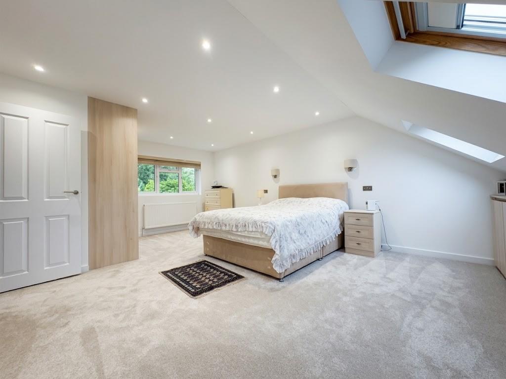 Highview Gardens, Edgware, HA8, Edgware